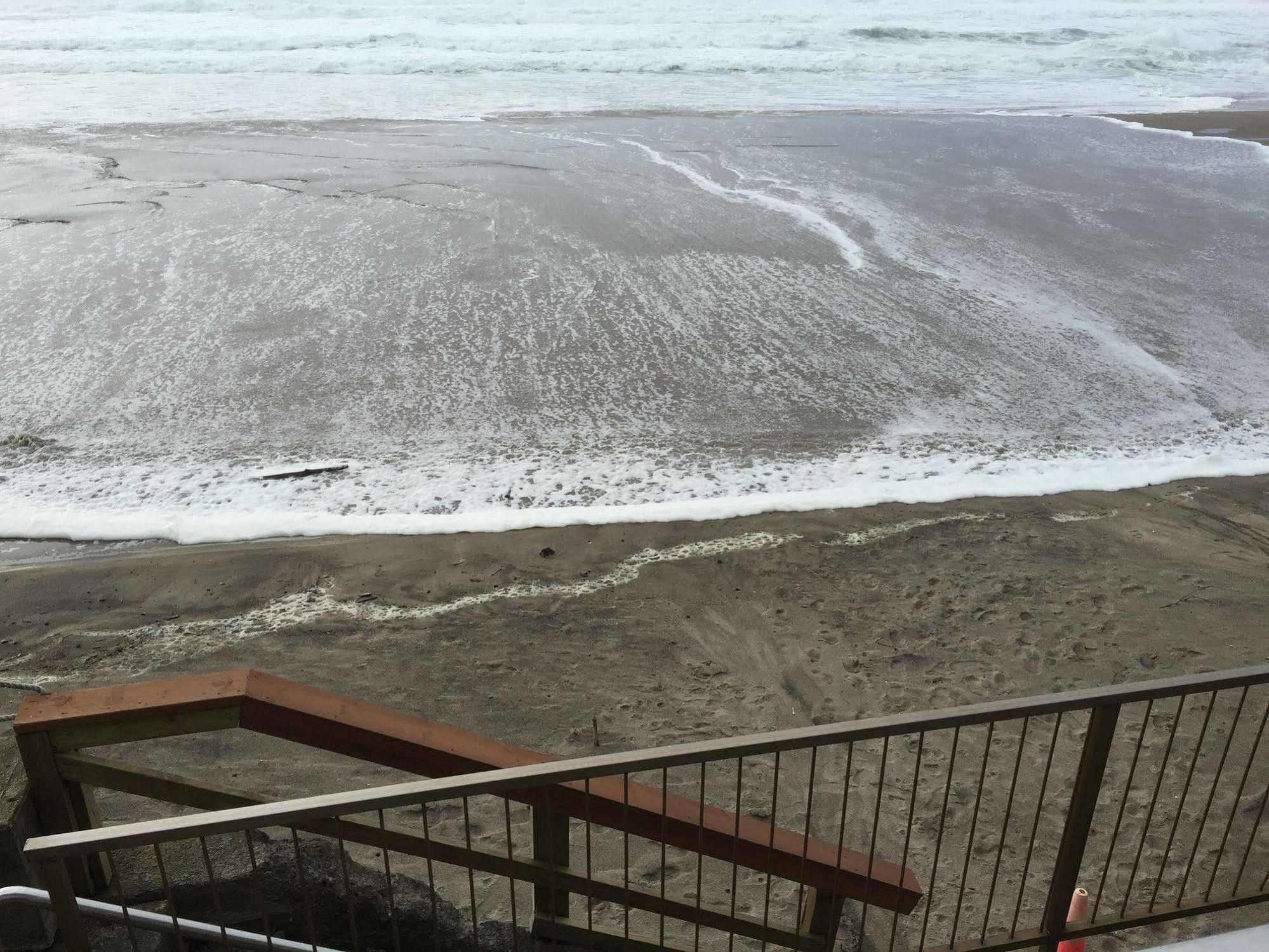 Sandcastle Beachfront Lincoln City Exteriér fotografie