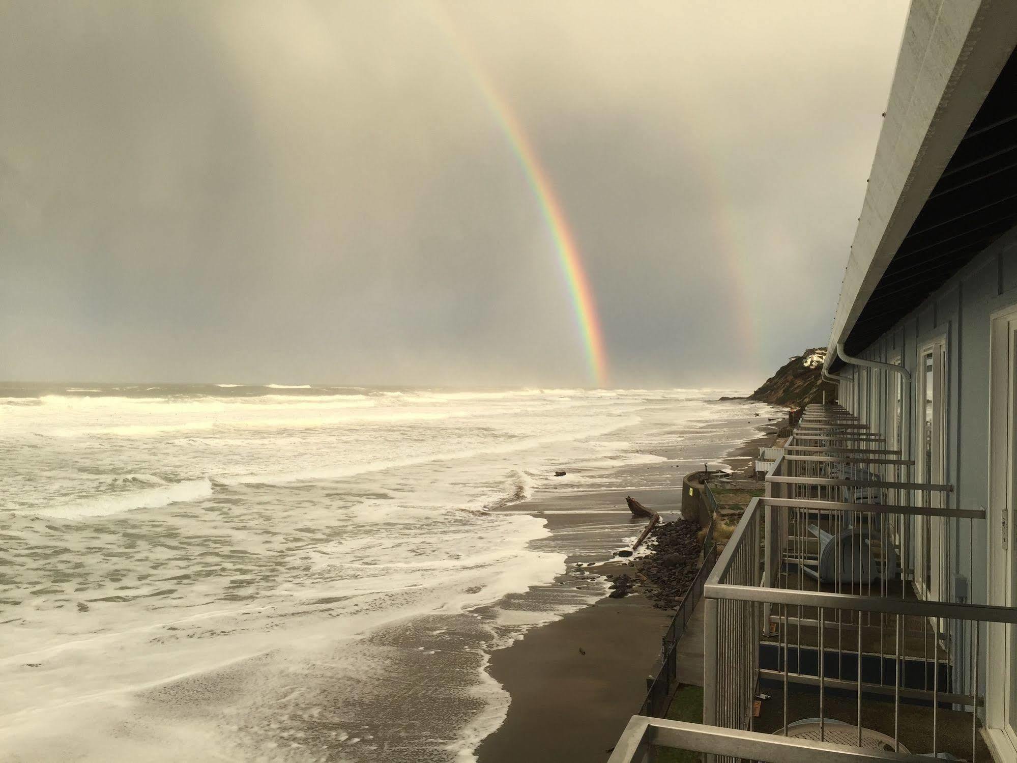 Sandcastle Beachfront Lincoln City Exteriér fotografie